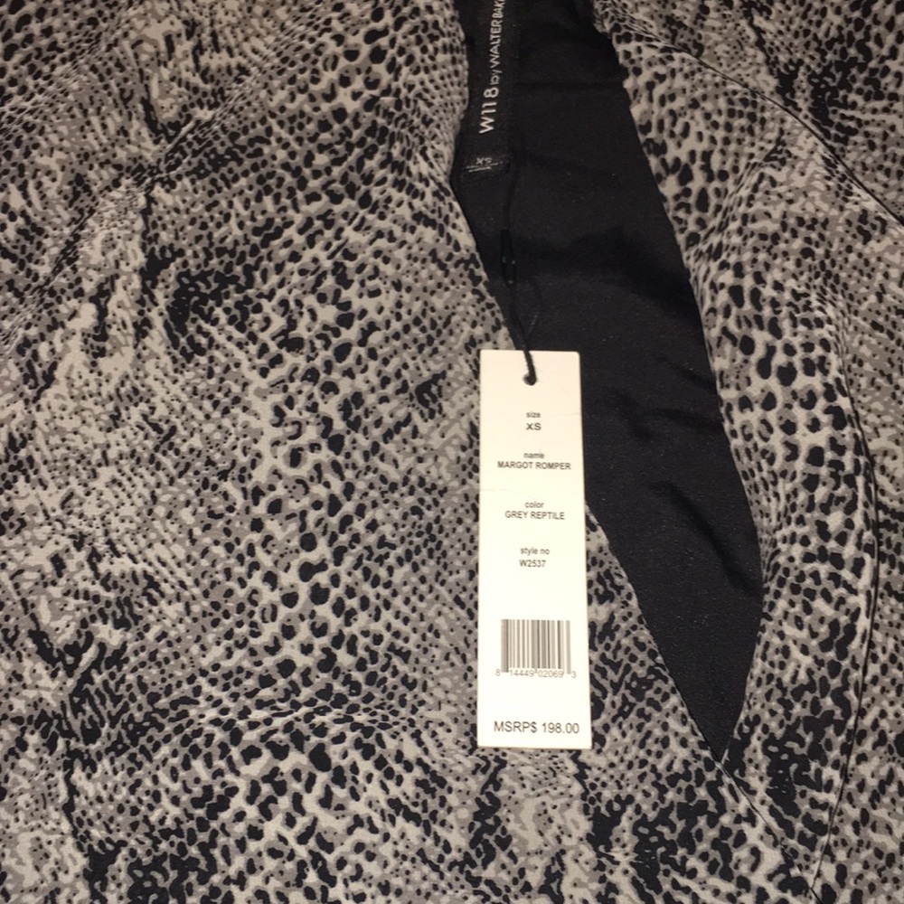 W118 by Walter Baker snake skin print romper NWT - Picture 4 of 5